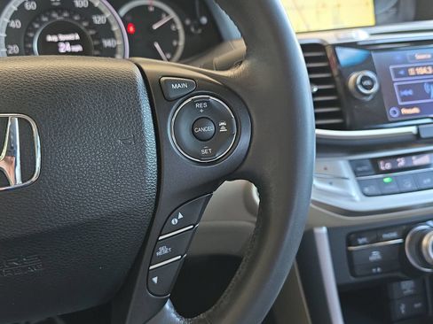 Used 2014 Honda Accord Touring image 20