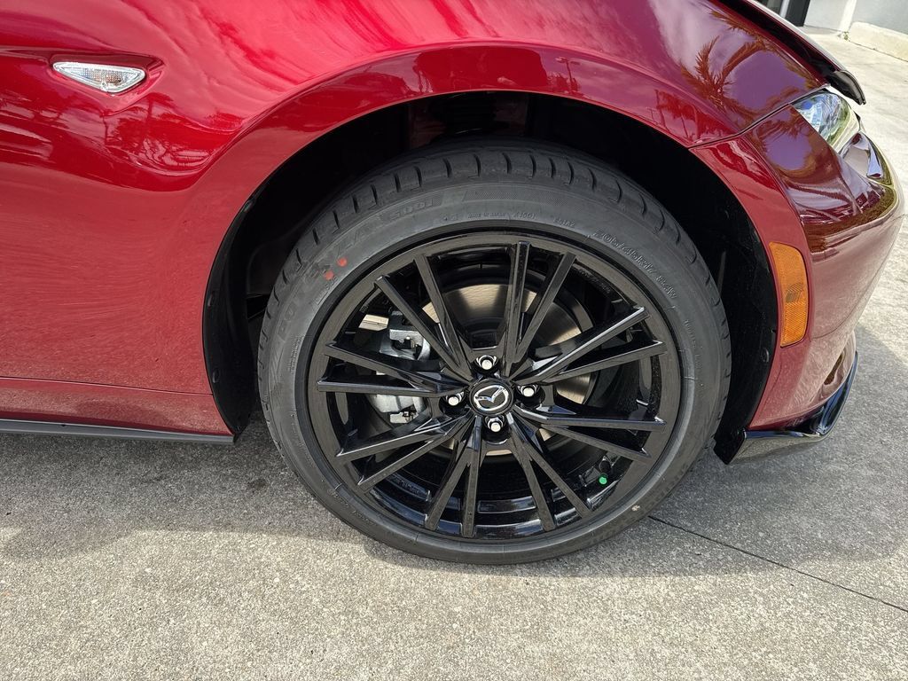 New 2026 MAZDA MX-5 Miata Club w/ Interior Package RWD image 57