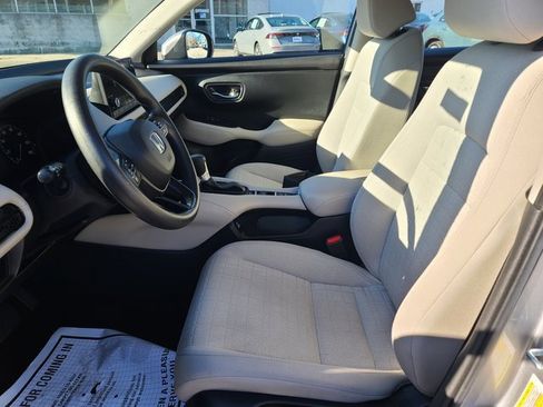 Certified 2023 Honda HR-V LX image 8