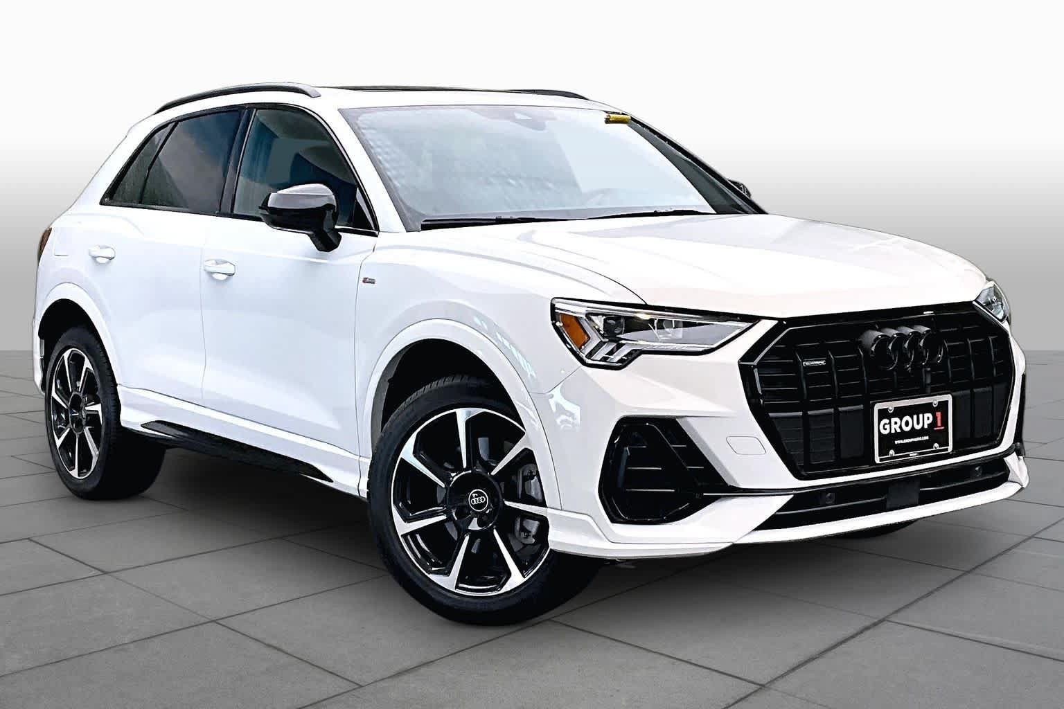 Certified 2025 Audi Q3 2.0T Premium Plus w/ Premium Plus Package AWD/4WD image 3