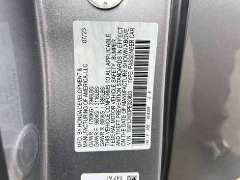 Used 2023 Honda Civic Sport image 11