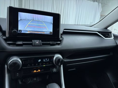 Certified 2024 Toyota RAV4 LE AWD/4WD image 21
