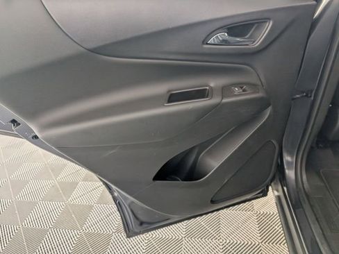 Used 2022 Chevrolet Equinox LT image 28