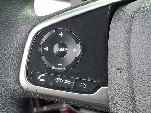 Used 2018 Honda CR-V LX image 20