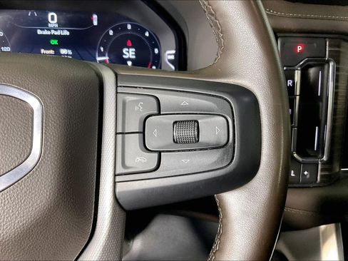 Used 2023 GMC Yukon Denali image 29