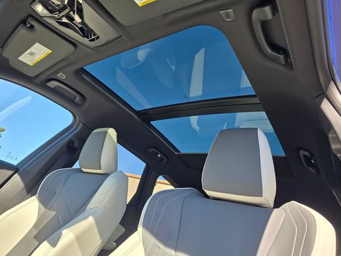New 2026 BMW X1 xDrive28i w/ Technology Package AWD/4WD image 27