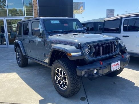 New 2025 Jeep Wrangler Rubicon w/ Technology Group image 2