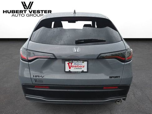 New 2026 Honda HR-V Sport image 7