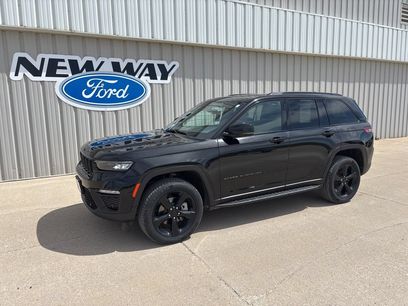 Used 2024 Jeep Grand Cherokee Limited w/ Luxury Tech Group II