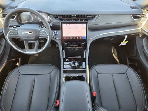 New 2025 Jeep Grand Cherokee L Limited w/ Black Appearance Package image 24