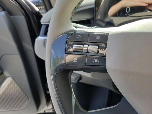 New 2026 Kia EV9 Wind AWD/4WD image 25