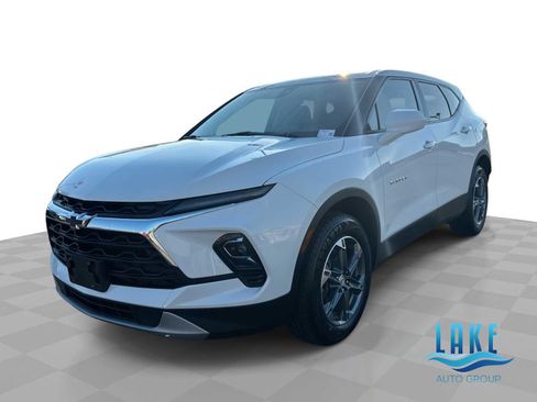 Certified 2023 Chevrolet Blazer LT w/ Driver Confidence Package image 1