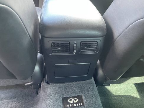 Used 2013 INFINITI M37 w/ Premium Pkg RWD image 9