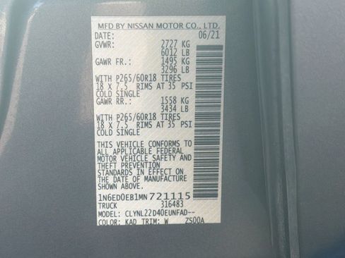 Used 2021 Nissan Frontier SV w/ Midnight Edition Floor Mats AWD/4WD image 12