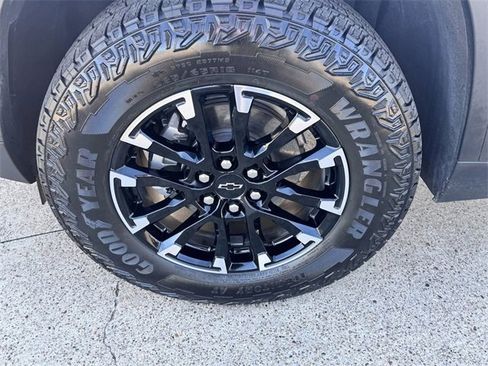 Used 2026 Chevrolet Traverse Z71 w/ Driver Confidence Package image 9