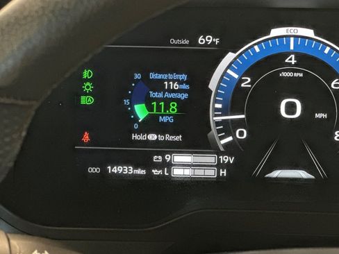 Used 2024 Toyota Tundra Limited w/ TRD Off-Road Package AWD/4WD image 29