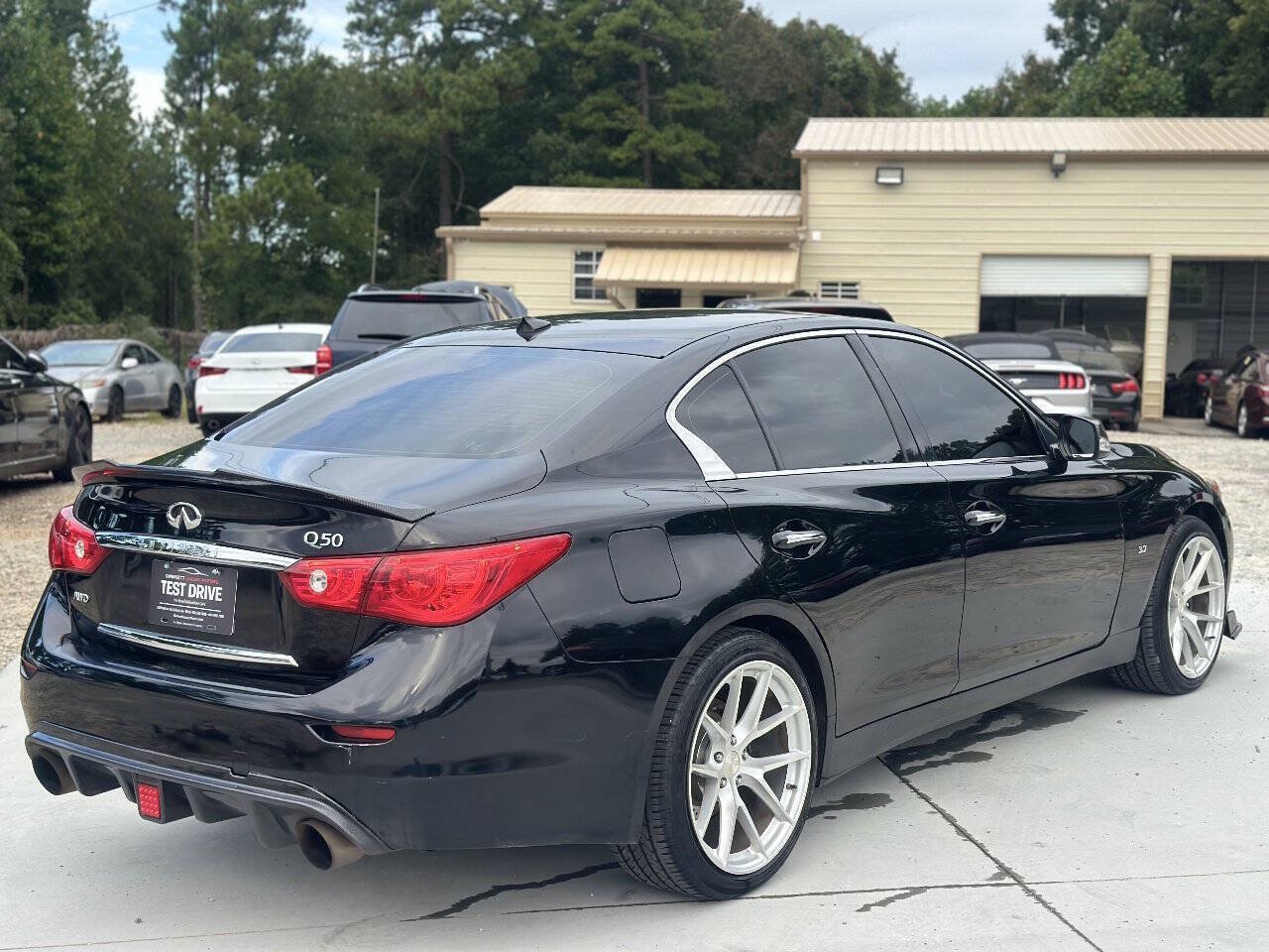 Used 2015 INFINITI Q50 Premium w/ Navigation Package AWD/4WD image 10