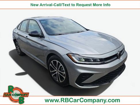 Used 2025 Volkswagen Jetta Sport FWD image 1