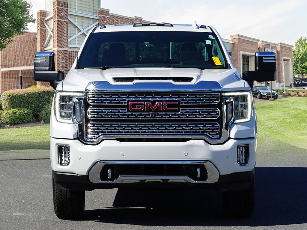 Used 2021 GMC Sierra 3500 Denali w/ Denali Ultimate Package AWD/4WD image 2