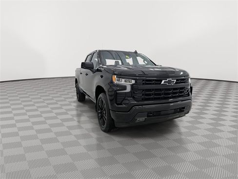 Certified 2022 Chevrolet Silverado 1500 RST w/ Protection Package image 3