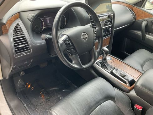 Used 2022 Nissan Armada SL image 17