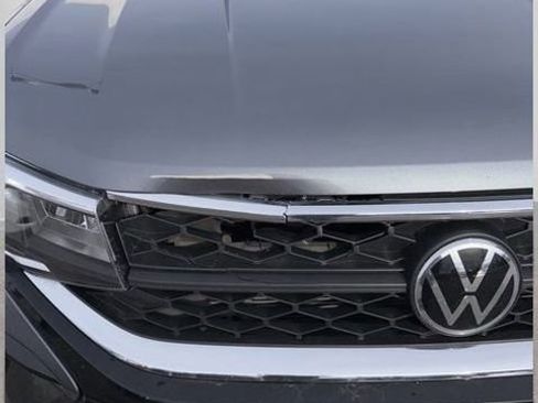 Used 2022 Volkswagen Taos SE image 12