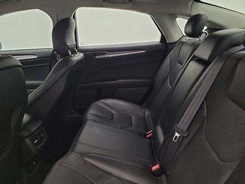 Used 2014 Ford Fusion Titanium FWD image 18
