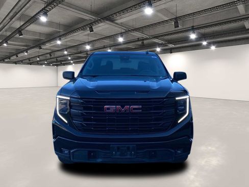 Used 2023 GMC Sierra 1500 Elevation w/ X31 Off-Road Package image 2