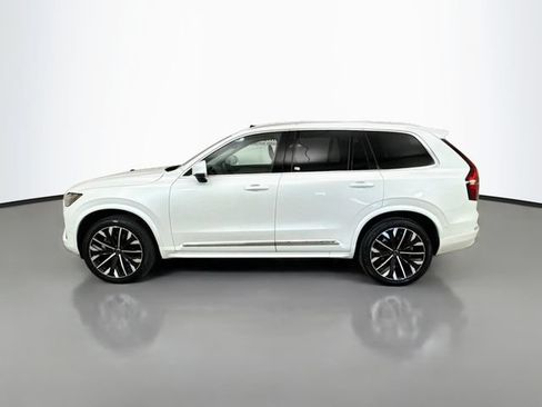 Used 2025 Volvo XC90 B5 Plus AWD/4WD image 4