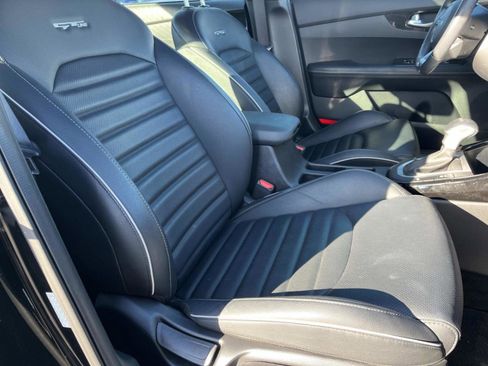 Used 2022 Kia Forte GT-Line w/ GT-Line Premium Package image 25