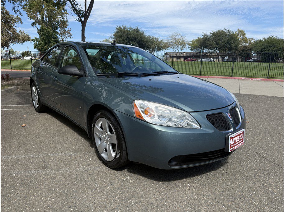 Used 2009 Pontiac G6 Sedan FWD image 1