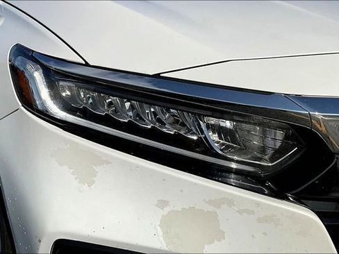 Used 2018 Honda Accord EX-L image 32