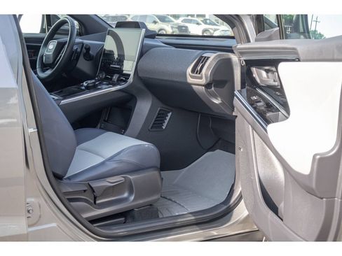 Certified 2023 Subaru Solterra AWD image 10