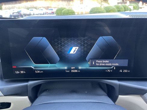 Certified 2025 BMW i4 eDrive40 w/ Parking Assistance Package image 22