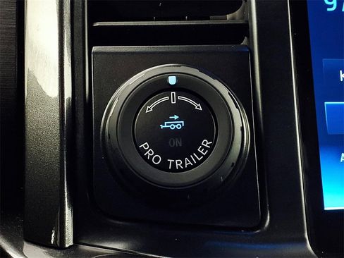 Used 2022 Ford F150 XLT w/ Equipment Group 302A High image 23