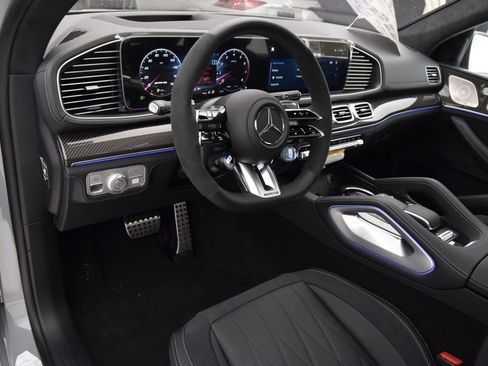 New 2026 Mercedes-Benz GLE 53 AMG 4MATIC Coupe image 21