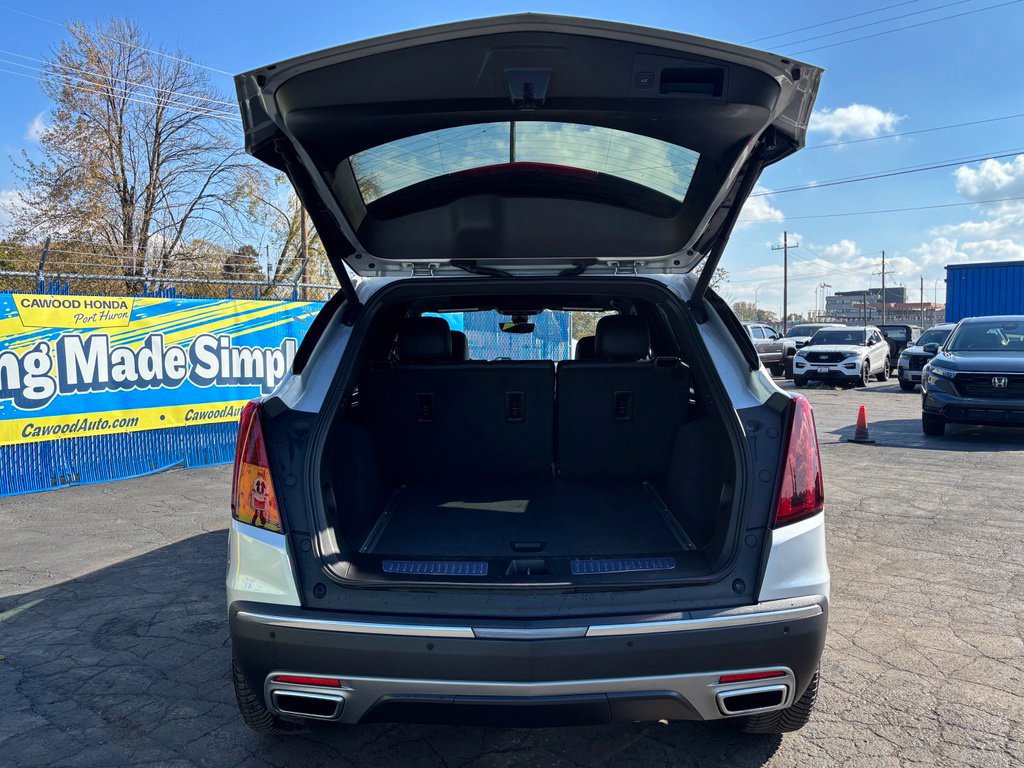 Used 2020 Cadillac XT5 Premium Luxury FWD image 4