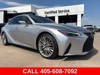 Used 2022 Lexus IS 300 w/ Premium Package RWD video 1