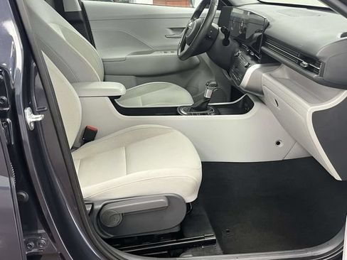 Used 2024 Hyundai Kona SEL AWD/4WD image 26