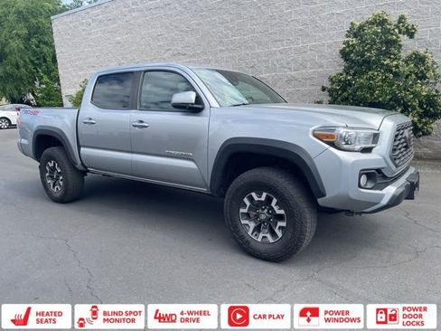 Used 2022 Toyota Tacoma TRD Off-Road w/ Technology Package image 1