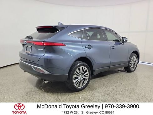 Used 2023 Toyota Venza Limited AWD/4WD image 3
