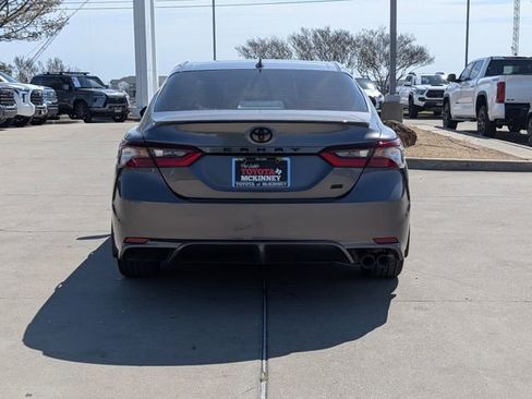 Used 2024 Toyota Camry SE FWD image 6