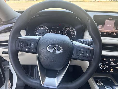 Certified 2025 INFINITI QX60 Pure w/ Cargo Package FWD image 13