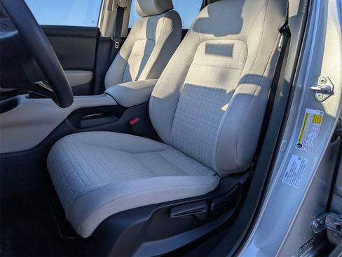 New 2026 Honda HR-V LX image 23