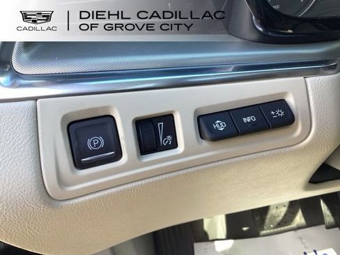 New 2026 Cadillac XT5 Premium Luxury w/ LPO, Floor Liner Package image 19