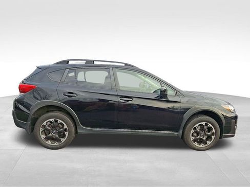 Used 2023 Subaru Crosstrek 2.0i Premium image 7