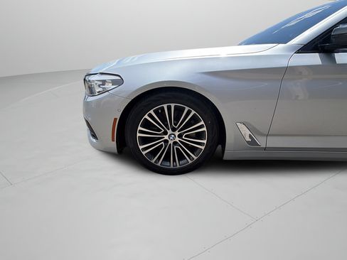 Used 2017 BMW 530i xDrive AWD/4WD image 33