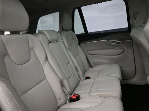 Used 2023 Volvo XC90 B6 Ultimate w/ Protection Package AWD/4WD image 35