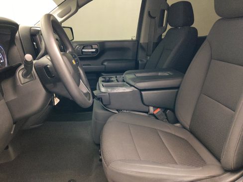 Used 2021 Chevrolet Silverado 1500 Custom w/ Safety Confidence Package RWD image 17