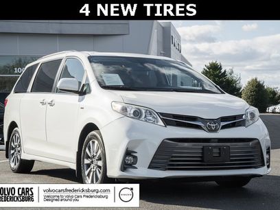 Used 2020 Toyota Sienna XLE